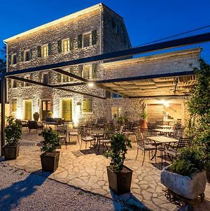 Relais And Wine San Tommaso (Adults Only) Ξενοδοχείο Bale Exterior photo