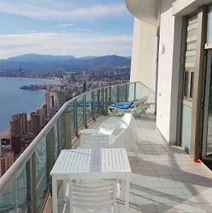 Luxury Penthouse On The 42Nd Floor With Amazing Sea Views Διαμέρισμα Μπένιντορμ Exterior photo