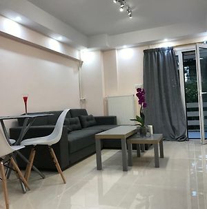 Luxury Varkiza Apartment Exterior photo