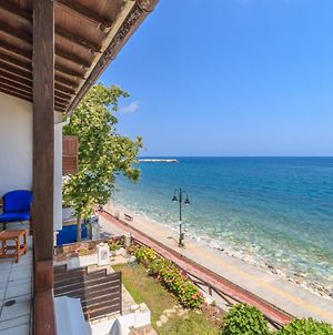 Agios Ioannis Luxurious Beachfront Holiday Home Exterior photo
