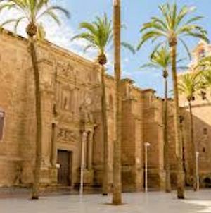Cathedral Palace Almeria Διαμέρισμα Exterior photo