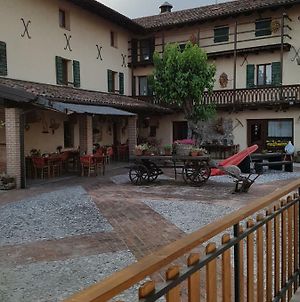 Al Fienile Ξενοδοχείο Orzano Exterior photo