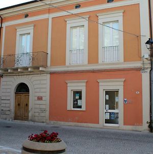 Palazzo Croce Διαμέρισμα Rocca San Giovanni Exterior photo