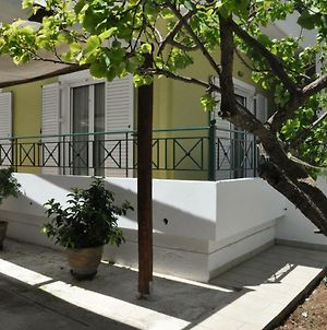 Vicky'S Place,Near Athens Airport Κορωπί Exterior photo