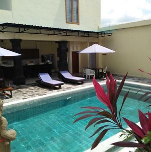 Kubu Jasmine Bali Ξενοδοχείο Canggu Exterior photo
