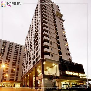 Expressia Stay At Serpong Greenview Apartment Exterior photo