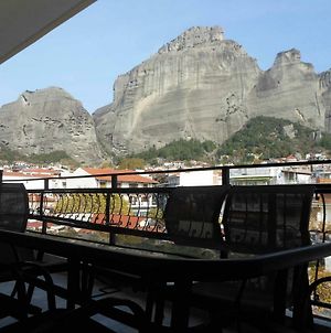 Meteora Panorama At The City Center Διαμέρισμα Καλαμπάκα Exterior photo