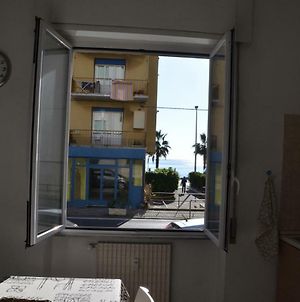A Due Passi Dal Mare Διαμέρισμα Σέστρι Λεβάντε Exterior photo