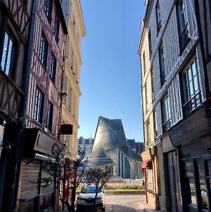 La Tour De Jeanne : Hypercentre Charme Et Design Διαμέρισμα Ρουέν Exterior photo