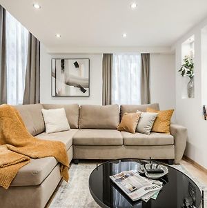 Bpr Luxurious & Stylish Duplex Home Βουδαπέστη Exterior photo