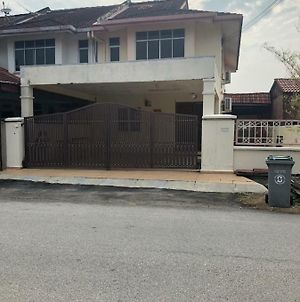 New Casa De Monte Διαμέρισμα Malacca Exterior photo