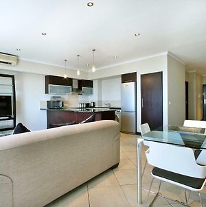 Luxury Apartments At The Icon, Walking Distance To Cticc In Κέιπ Τάουν Exterior photo