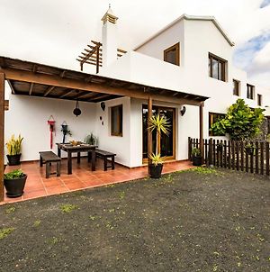 Villa Calma, Ideal Para Familias Y Grupos Teguise  Exterior photo