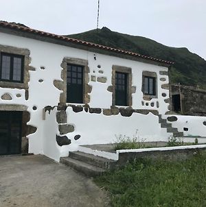 A Casa Do Ti Mendonca Βίλα Lajes das Flores Exterior photo