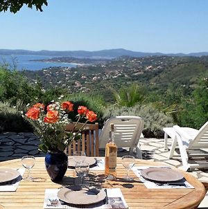 Beautiful Gulf Of St Tropez Mazet With Large Terrace, Private Area Διαμέρισμα Roquebrune-sur Argens Exterior photo