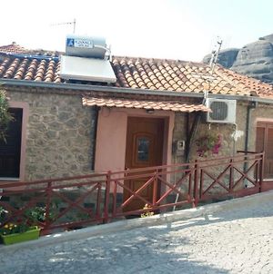 Yiannis House Βίλα Καλαμπάκα Exterior photo