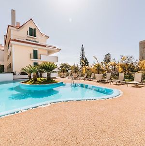 Luxury Apartment With Views Φουνκάλ Exterior photo
