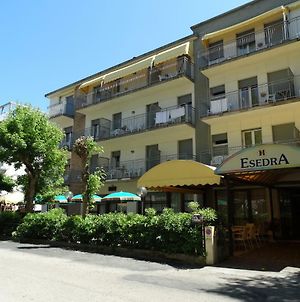 Hotel Esedra B&B Con Brunch Fino A Mezzogiorno Μιλάνο Μαριτίμα Exterior photo