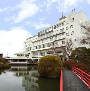 Hotel Garden Palace Kumagaya Exterior photo