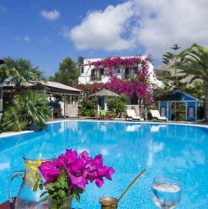 Holiday Beach Resort Santorini Island Exterior photo