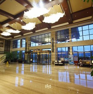 Qiandao Lake Pearl Peninsula Hotel Chun'an Exterior photo