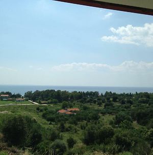 Villa Vera Views Νικήτη Exterior photo