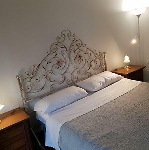Cantore 11A Bed and Breakfast Γένοβα Exterior photo