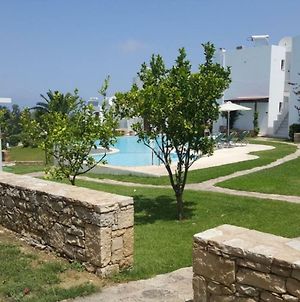 Splendid Holiday Home In Crete With Swimming Pool Ρέθυμνο Exterior photo