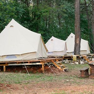 Camp 'Dvor' Bell Tent Accommodation Manjadvorci Exterior photo