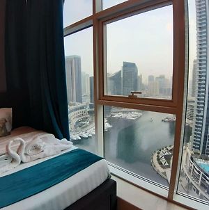 Golden Stay Vacation Homes Continental Tower Marina Ντουμπάι Exterior photo