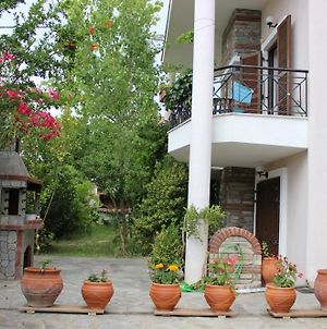 House With 3 Bedrooms In Nikiti, With Wonderful Sea View, Enclosed Gar Σιθωνία Exterior photo