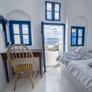 Canvas Suites Santorini Island Exterior photo