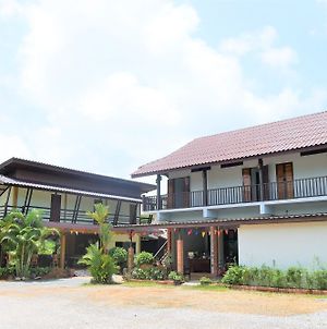 Home At Chan Resort Tha Mai Exterior photo