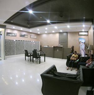Cebu Rooms - San Marino Exterior photo