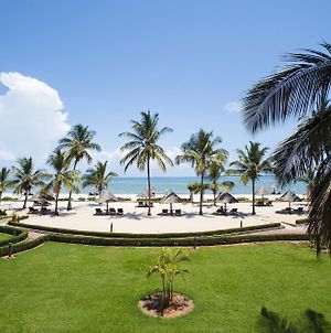 Kunduchi Beach Hotel & Resort Νταρ ες Σαλάμ Exterior photo