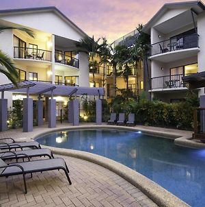 Bay Villas Resort Πορτ Ντάγκλας Exterior photo