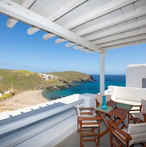 Superior Beachfront Apartment 1 With View To The Aegean Sea Πάνορμος Μυκόνου Exterior photo