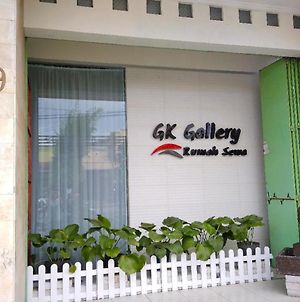Gk Gallery Rumah Sewa Purwokerto Exterior photo