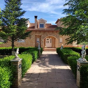 Villa Cite- Jardines/Bbq/Terrazas/ Para Familias Τερουέλ Exterior photo