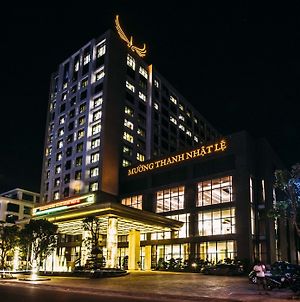 Muong Thanh Luxury Nhat Le Hotel Ντονγκ Χόι Exterior photo