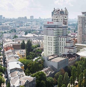 Ibis Kyiv City Center Ξενοδοχείο Exterior photo