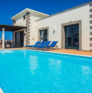 Eslanzarote Villa Eleonor, Super Wifi, Heated Pool, Sat Tv Πλάγια Μπλάνκα Exterior photo