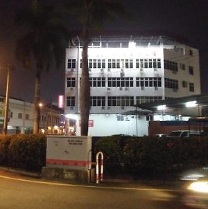 Hotel Visma Malacca Exterior photo