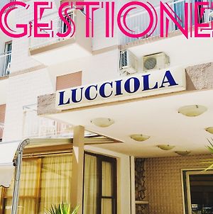 Lucciola Hotel Riccione Ριτσόνε Exterior photo