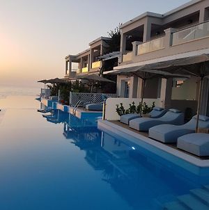 Paralia Luxury Suites Άγιος Στέφανος Exterior photo