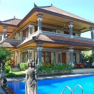 Agung Villa Ubud Exterior photo