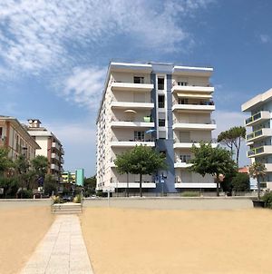 Adriatico - Appartamenti Μπιμπιόνε Exterior photo