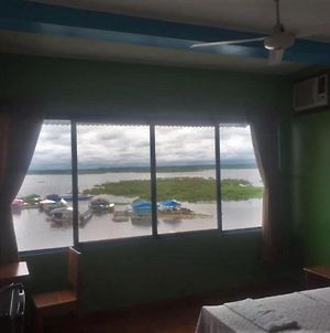 Amazon Dream Hostel With A/C Ικίτος Exterior photo