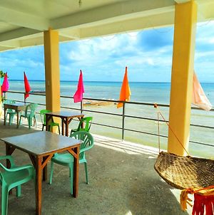 Ocean View Lodging House Bed and Breakfast Oslob Exterior photo