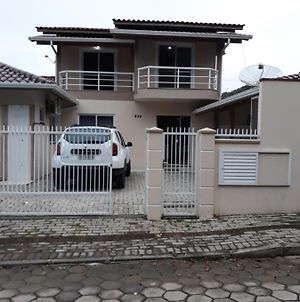 Linda Casa Para Aluguel Em Bombinhas Βίλα Exterior photo
